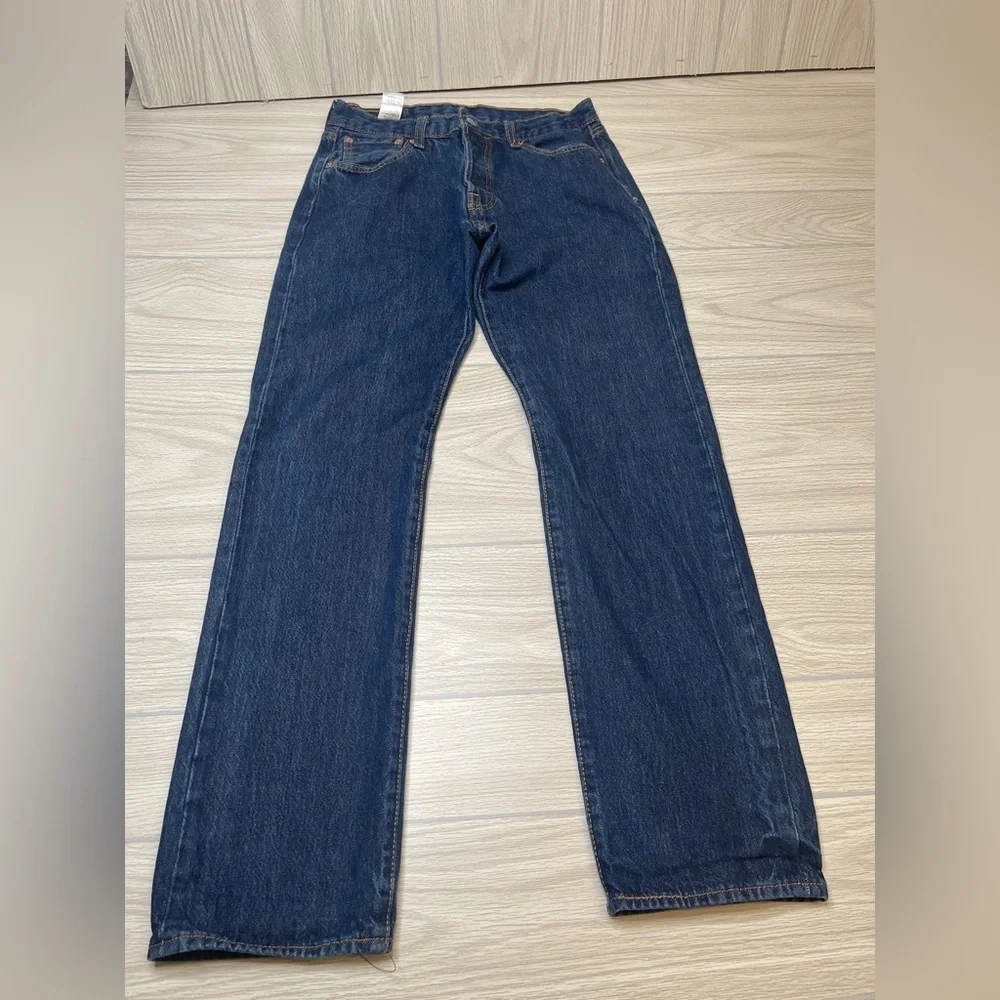 Levi’s 501 Button Fly Dark Wash Straight Denim Blue Jeans Men’s Size 30” Waist